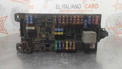 Foto 3ª: Caja Reles Fusibles Mercedes Clase E 180 E 320 CDI 211.026) BERLINA 204CV 150KW [648961] (2003)