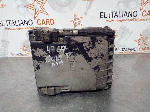 Foto 3ª: Caja Reles Fusibles Volkswagen Golf SPORTLINE BERLINA 140CV 103KW [BKD] (2006)