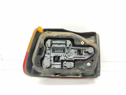 Foto 2ª: Piloto Trasero Derecho Seat Ibiza 1.8 CAT ABS. ADZ) 90CV 66KW [ABS] (1992)