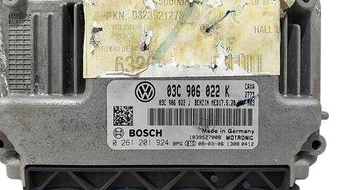 Foto 3ª: Centralita Motor ECU Volkswagen Jetta 1.4 16V TSI 1390 CM3) 122CV [CAXA] (2005)