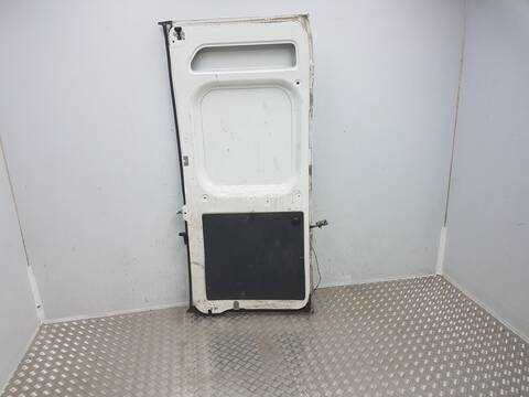 Foto 2ª: Puerta Trasera Izquierda Peugeot Boxer 335 L1H2 PRO BLUEHDI 140 STARTSTOP (1994)