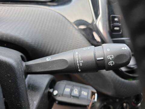 Foto 2ª: Mando Luces Peugeot 2008 HMZ (2015)