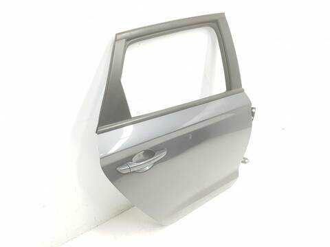 Foto 3ª: Puerta Trasera Derecha Hyundai i30 1.0 TGDI 120CV [G3LC] (2017)