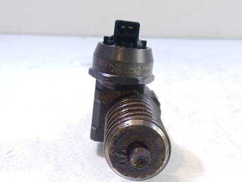Foto 3ª: Inyectores Audi A4 1.9 TDI BERLINA 116CV 85KW [BRB] (2006)