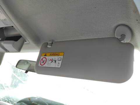 Parasol Derecho Toyota Hilux 2GD