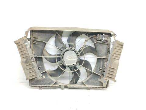 Foto 3ª: Electroventilador Mercedes Clase C 160 C 220 CDI BLUETEC 205.004) 170CV 125KW [651921] (2015)
