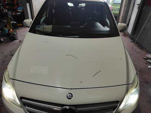 Capot Mercedes Clase B 150 270910