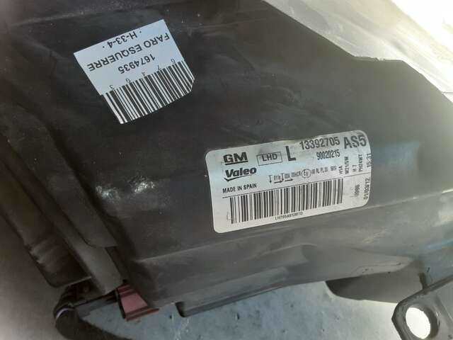 Foto 2ª: Faro Izquierdo Opel Corsa 1.3 CDTI75CV 0CV [A13DTC] (2012)