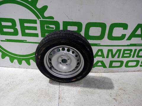 Neumatico Dacia Sandero LAUREATE 90CV