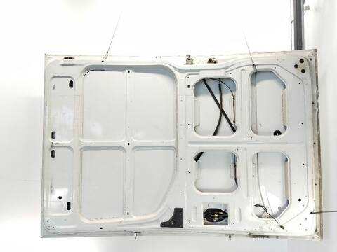 Foto 3ª: Puerta Trasera Derecha Iveco Daily 33S16 35S16 35C16 [F1AGL411G] (2014)