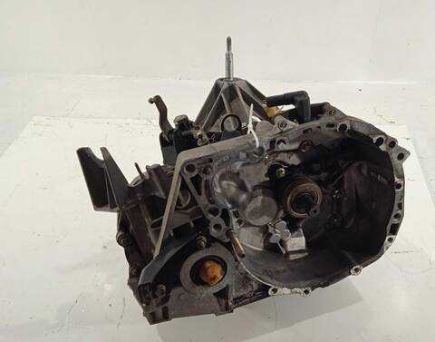 Foto 2ª: Caja Cambios Renault Megane 1.5 DCI DIESEL BERLINA 82CV 60KW II BERLINA 3P (2003)