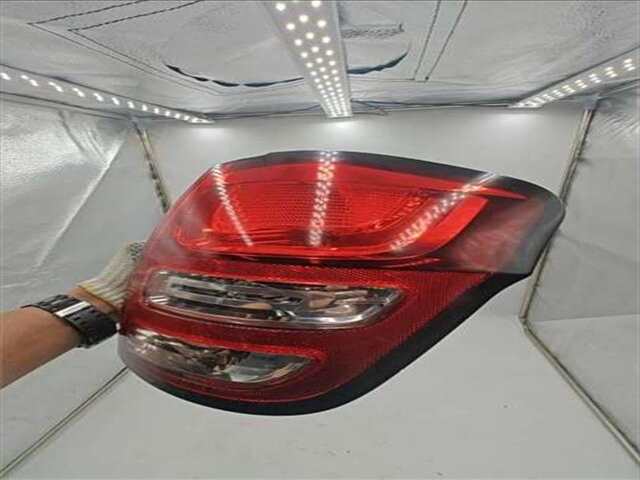 Foto 3ª: Piloto Trasero Derecho Citroen C3 1.2 FEEL [1.2 LTR. - 60 KW 12V VTI - PURETECH] [HM01]