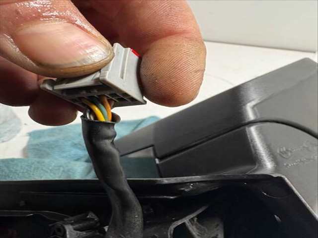 Foto 2ª: Retrovisor Derecho Ford Focus BERLINA