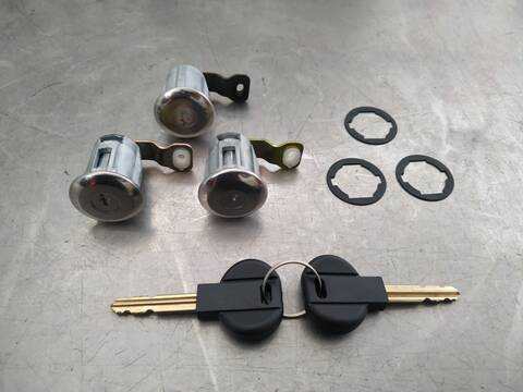 Cerradura Puerta Delantera Izquierda Citroen Berlingo 65CV 48KW