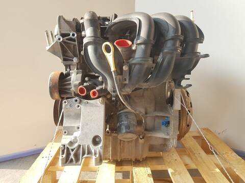 Foto 2ª: Motor Completo Ford Focus AMBIENTE D) BERLINA 100CV 74KW [HWDA] (2006)