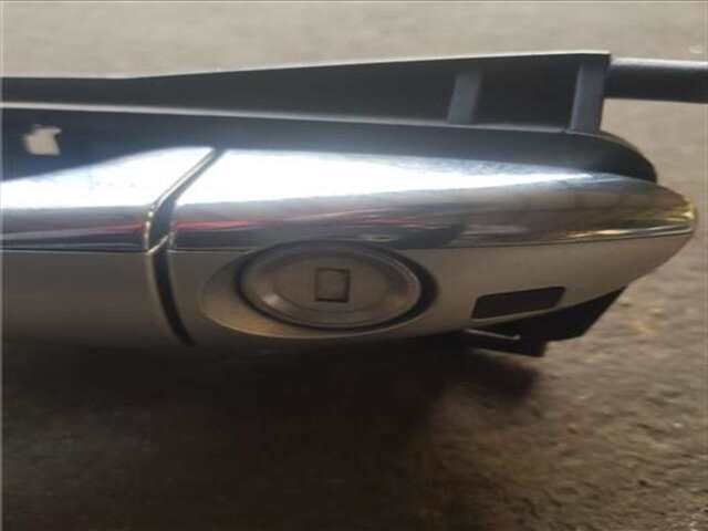 Foto 3ª: Maneta Exterior Delantera Izquierda Mercedes Clase C 160 2.2 200 CDI (203.004) [2.2 LTR. - 85 KW CDI CAT] [OM 611.962]