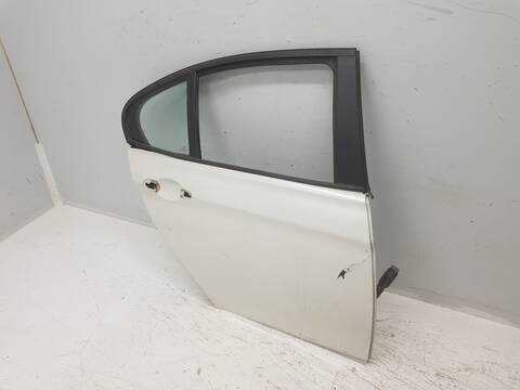 Foto 3ª: Puerta Trasera Derecha Bmw Serie 3 315 320D (2011)