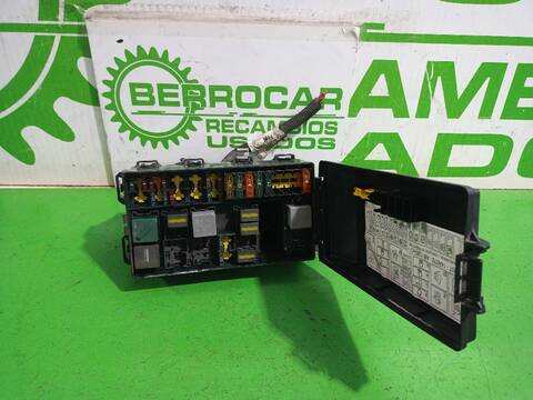 Caja Reles Fusibles Ford Focus TREND 101CV