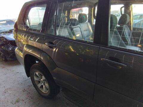 Puerta Trasera Derecha Toyota Land Cruiser 3.0 D-4D GX 163CV 120KW