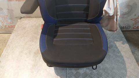 Foto 3ª: Asientos Traseros Dacia Sandero STEPWAY ESSENTIAL 101CV 74KW [H4DD4] (2020)