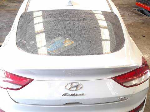 Portón Hyundai i30 1.0 T-GDI 120CV 88KW