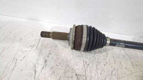 Foto 2ª: Transmision Delantera Izquierda Toyota Auris 1.6 ZRE151_) 124CV [1ZR-FE] (2006)