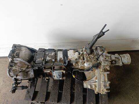 Foto 2ª: Caja Cambios Mitsubishi Lancer 2500 TD MAGNUM 4-PTAS.) 116CV