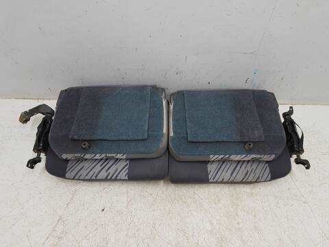 Foto 3ª: Asientos Tercera Fila Toyota Land Cruiser TD VX 5-PTAS.) KZJ95) (1996)