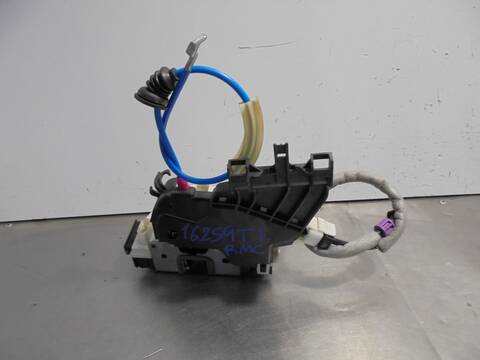 Cerradura Puerta Trasera Izquierda Mercedes Clase C 160 CLA 220 CDI 117.303) 177CV 130KW