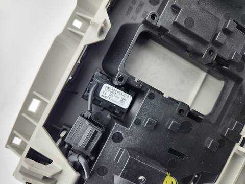 Foto 2ª: Luz Interior Volkswagen T-Cross LIFE 116CV 85KW [DKRF] (2020)