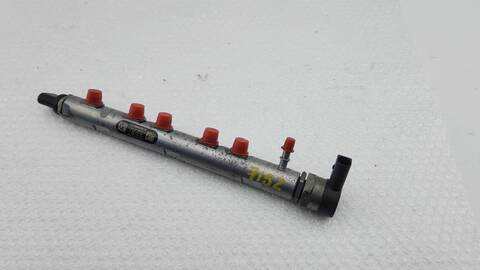Rampa Inyectora Bmw Serie 3 315 318D BERLINA 143CV 105KW