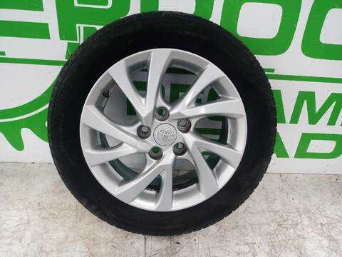 LLanta Chapa Toyota Auris ACTIVE 116CV