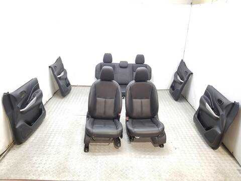 Juego Asientos Completos Nissan NP300 2.3 DCI D 190CV