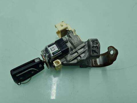 Foto 3ª: Motor de Arranque Toyota Hilux DOBLE CABINA DLX 4X4 149CV 110KW [2GD] (2022)
