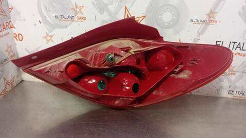 Foto 3ª: Piloto Trasero Izquierdo Peugeot 207 X-LINE 90CV 66KW [9HX] (2007)