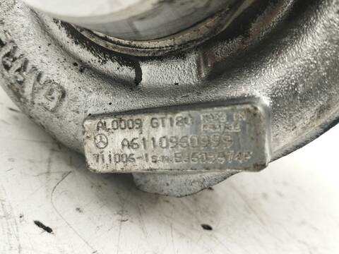 Foto 2ª: Turbocompresor Mercedes Clase C 160 C 220 CDI 203.006) 136CV 100KW [OM 611.962] (2002)