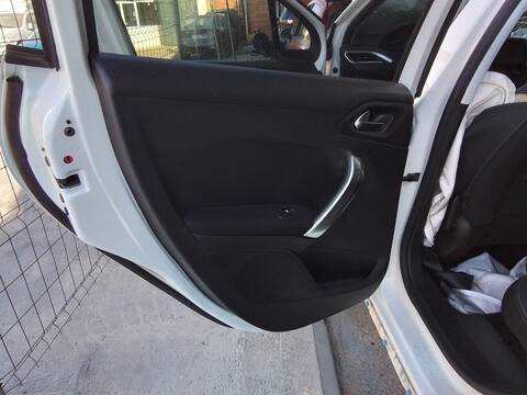 Tapizados Cartoneras Peugeot 2008 ALLURE 120CV 88KW