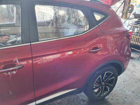 Puerta Trasera Izquierda Mg ZS LUXURY 111CV 82KW