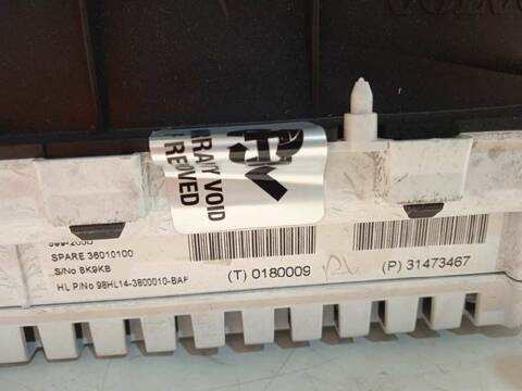 Foto 4ª: Cuadro de Instrumentos Volvo V60 310CV 228KW FAMILIAR [D4204T11] (2020)