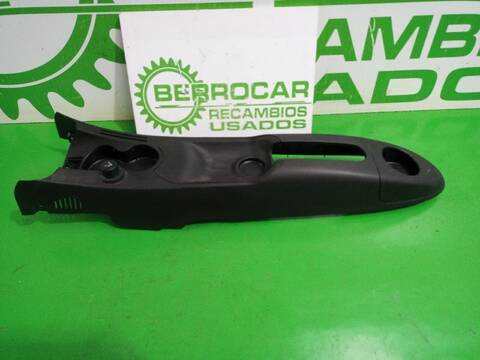 Consola Central Lancia Y 1.3 MULTIJET 16V ARGENTO 10.2006 ) 75CV