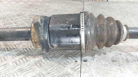 Foto 3ª: Transmision Delantera Derecha Nissan Qashqai ACENTA 150CV 110KW [M9R832] (2008)