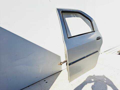 Foto 3ª: Puerta Trasera Izquierda Dacia Logan AMBIANCE 75CV 55KW [K7J A7] (2006)