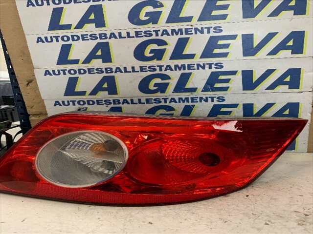 Foto 1ª: Piloto Trasero Derecho Renault Megane 2.0 DCI COUPE 0CV II COUPE/CABRIOLET EM DESDE 09/2003 [M9R700/22] (2006)