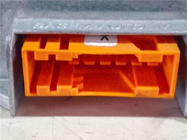 Foto 3ª: Centralita Airbag Citroen Xsara 1.9 TD [DHY (XUD9TE/Y)]