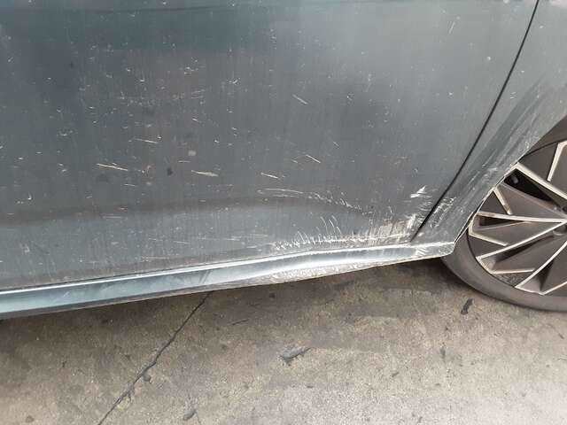 Foto 2ª: Puerta Delantera Derecha Skoda Kamiq 1.0 115CV 0CV [DKR] (2020)