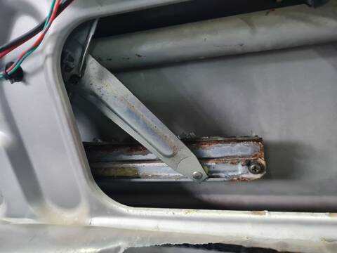 Elevalunas Eléctrico Delantero Derecho Suzuki Jimny TECHO METALICO JLX 80CV 59KW