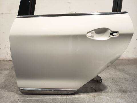 Foto 2ª: Puerta Trasera Izquierda Peugeot 2008 1.2 THP 110 - PURETECH 110 110CV 81KW [HNZ (EB2DT)] (2015)