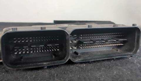 Foto 3ª: Centralita Motor ECU Volkswagen Polo 1 2 LTR. - 66 KW TSI 2013 90CV
