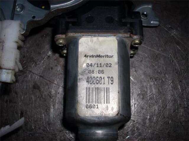Foto 3ª: Elevalunas Eléctrico Trasero Izquierdo Nissan Almera 2.2 DCI [YD22DDT]
