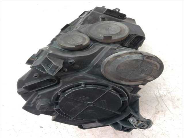 Foto 3ª: Faro Derecho Volkswagen Golf 150 CV 110KW [CRBC CRB] (2014)